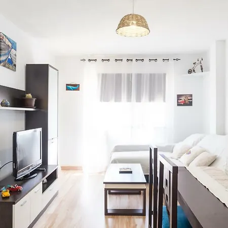 Marina House Center *