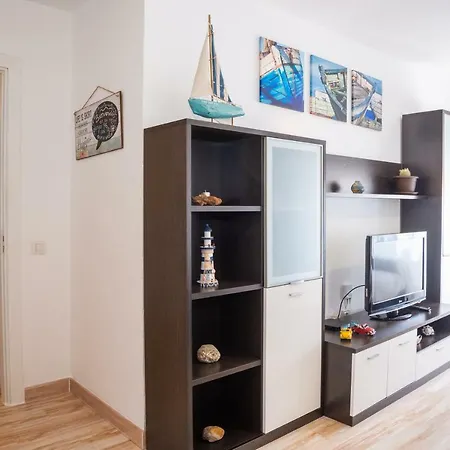 Marina House Center * Κοραλέχο