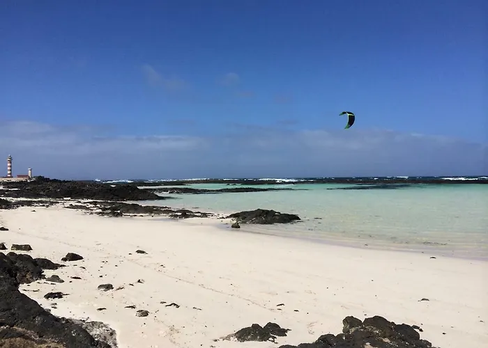 Marina House Center *